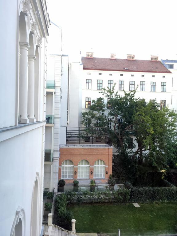 Apartments Near Rathaus Bécs Kültér fotó